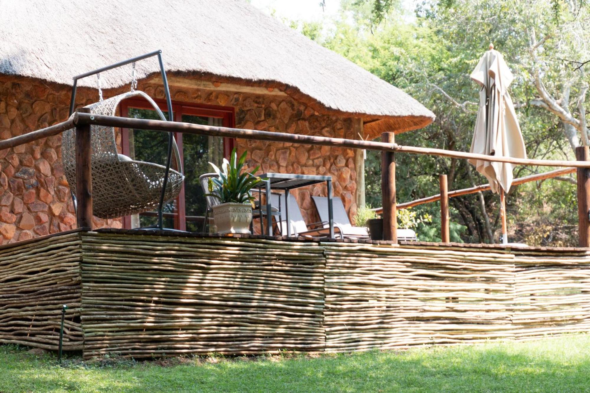 Zenzele River Lodge Rust de Winter Exterior foto